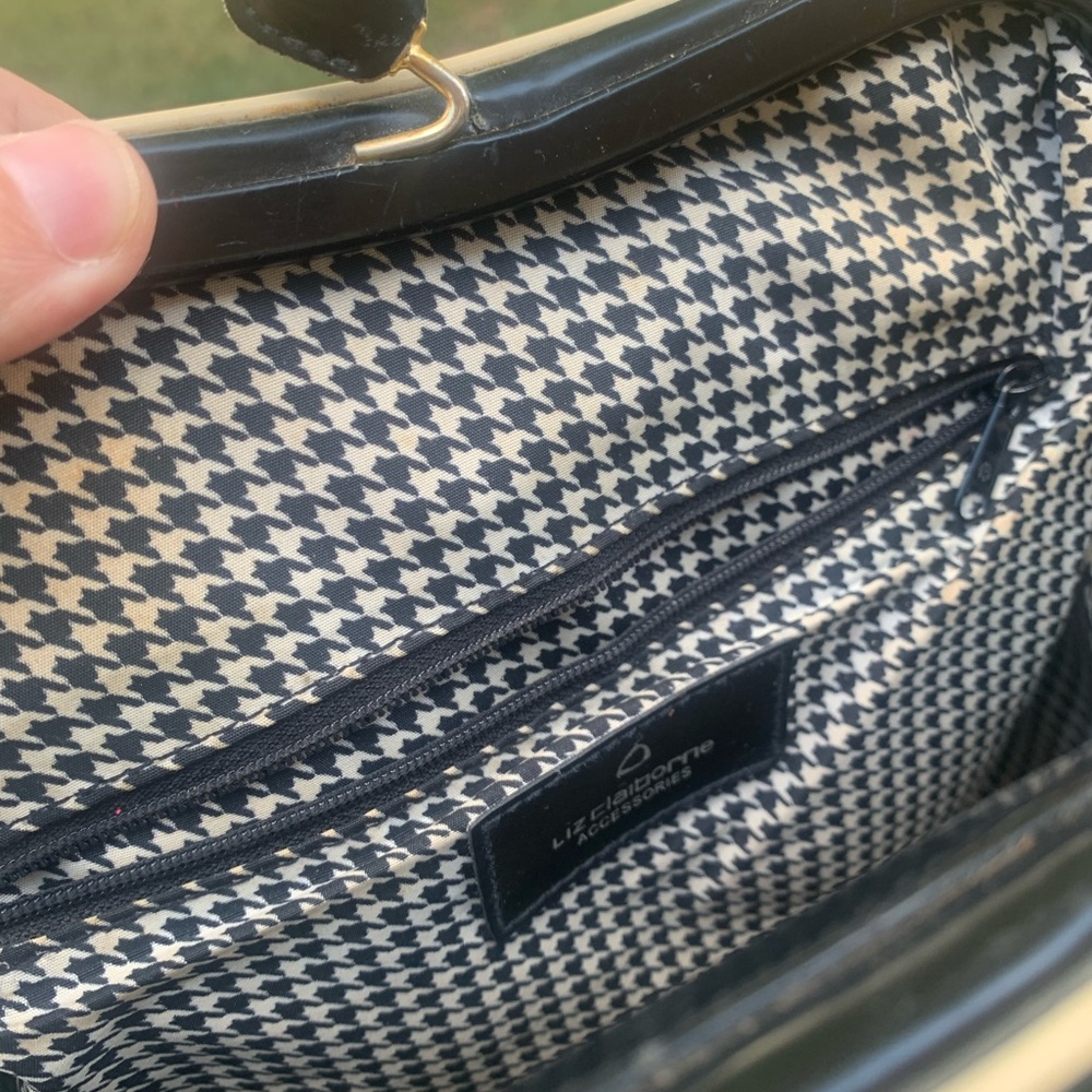Vintage Liz Claiborne Black Handbag - Picture 7 of 8